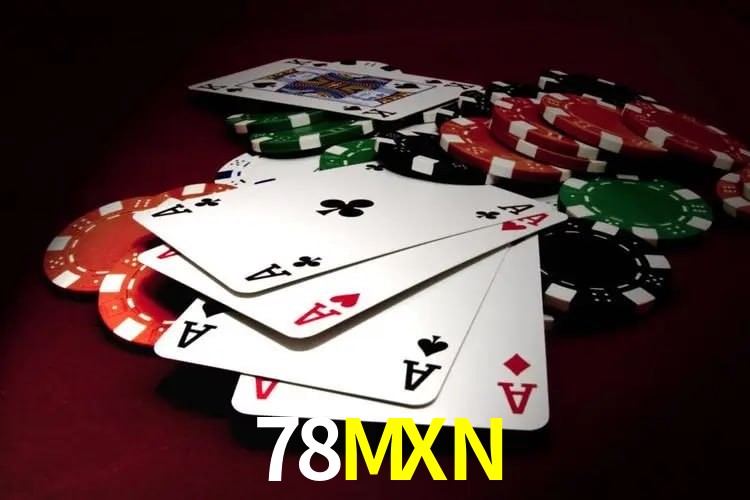 Escena dinámica inspirada en casino con iluminación 78MXN, cartas, fichas e íconos de juegos digitales en un espacio moderno de juegos.